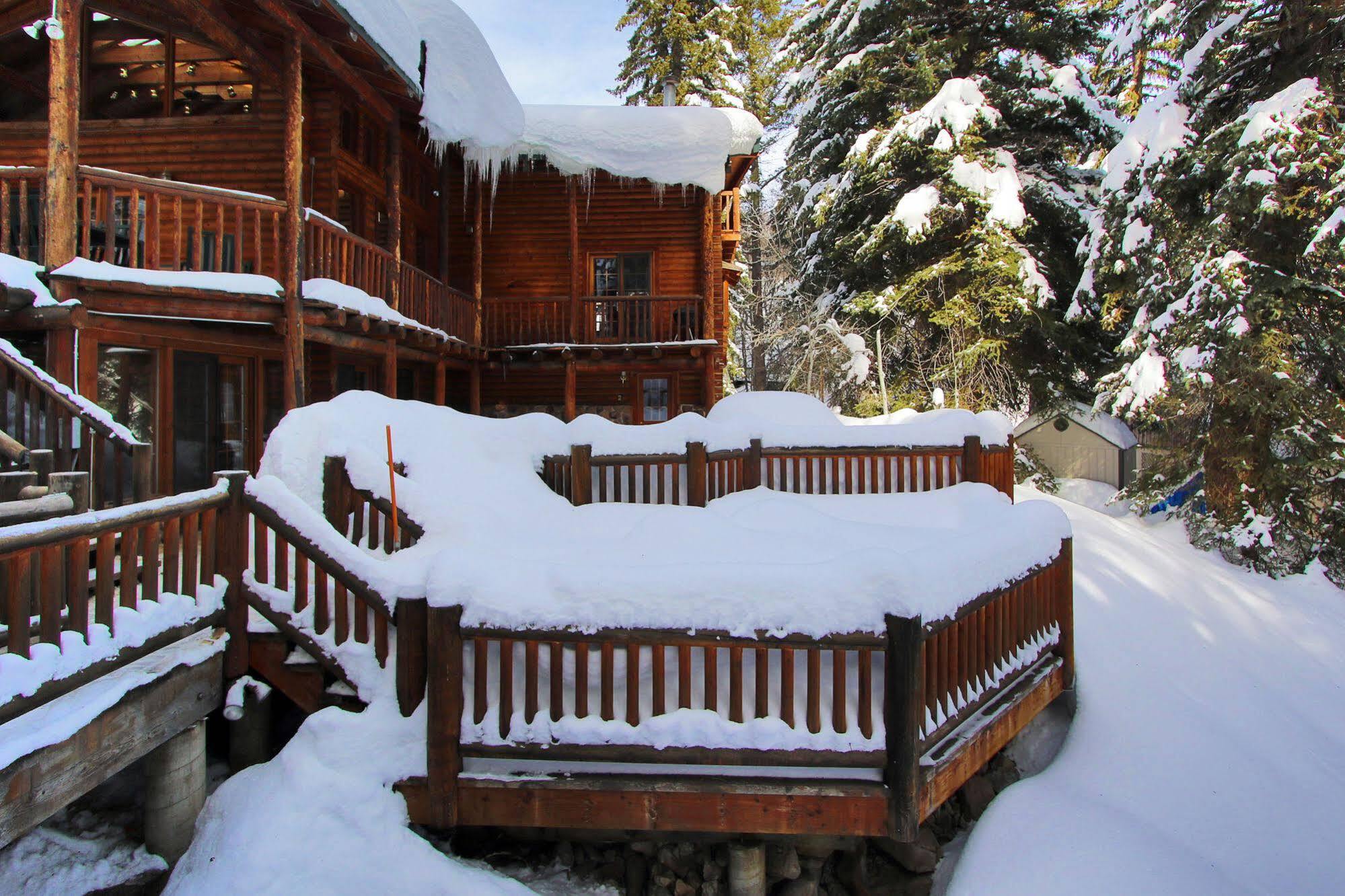 Log Cabin On The Stream Sundance Exterior photo